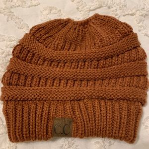 Cc Beanie with ponytail hole
